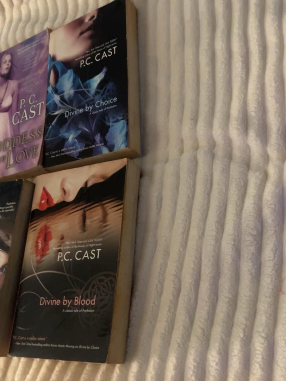 6 Book Bundle - Picture 3 of 3